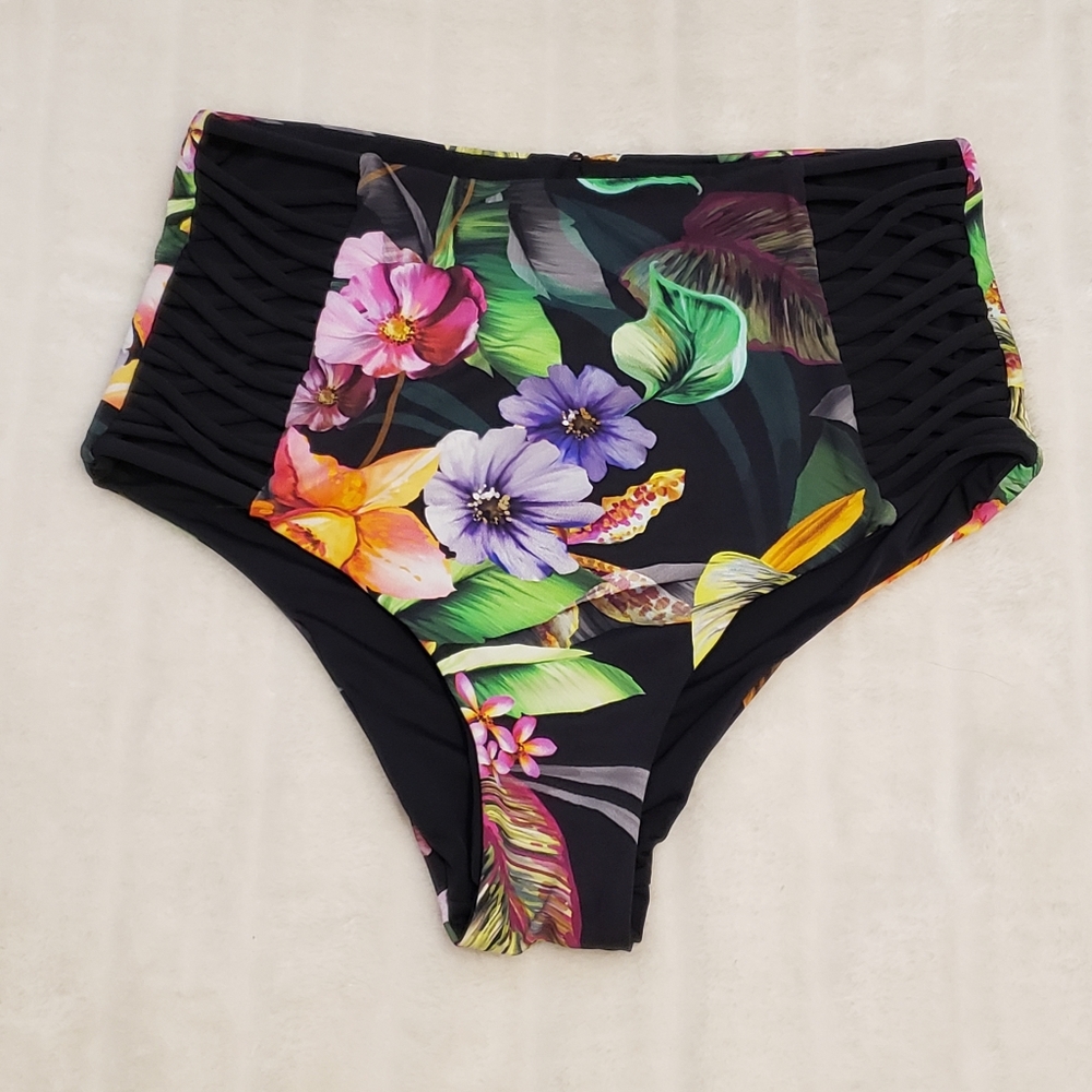 BOGO Free🦋 High Waist Reversible Bikini Bottom